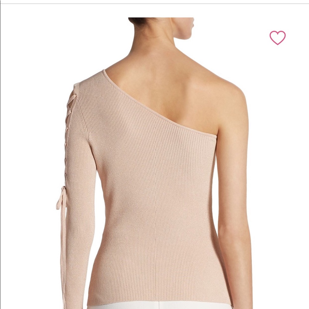 Scripted top one shoulder ‼️‼️😻 - Picture 3 of 4